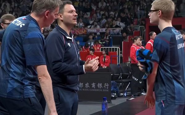 九游体育直播-法国队翻盘葡萄牙队，王皓点燃赛场